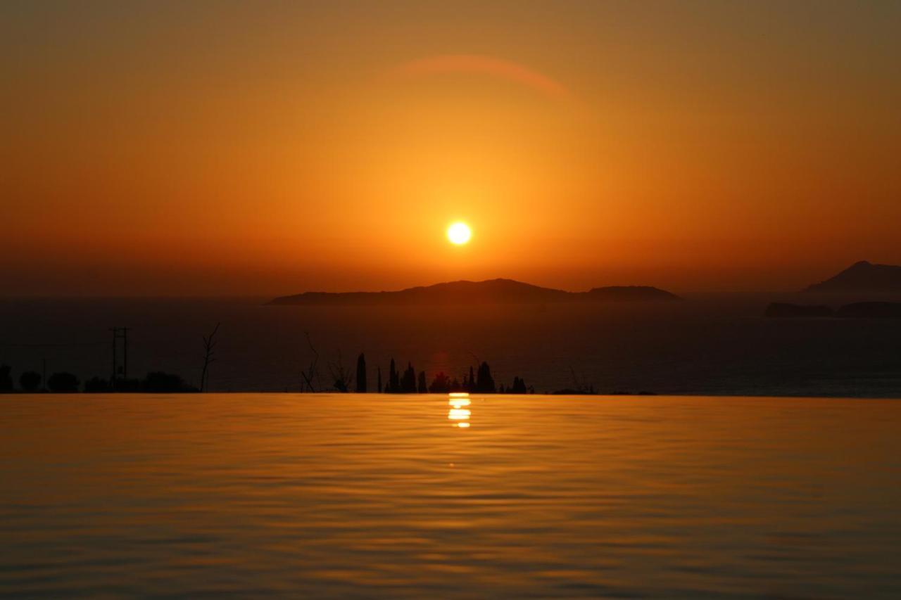 Sunset Sea View Villa 8 Afión Eksteriør bilde